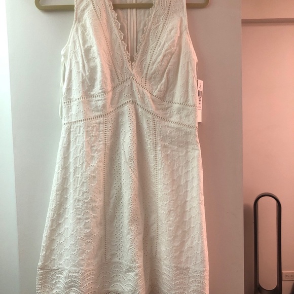 French Connection White A-line Dress. - Picture 2 of 6